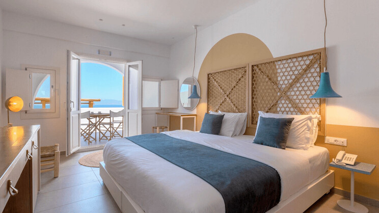 Pool Front Sea View Room 